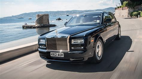 rolls royce phantom cars